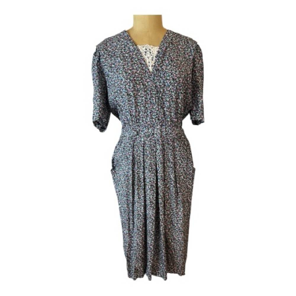 Karin Stevens Vtg 90’sbBlue Floral Cottage/grannycore Midi Dress